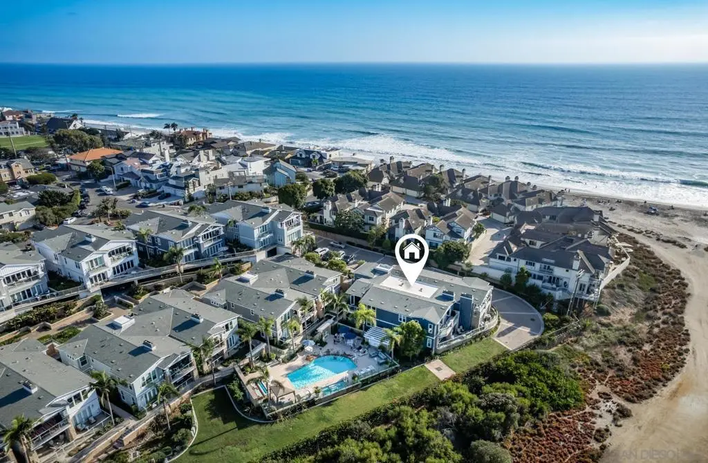Condominium for sale at 2351 Ocean St, Carlsbad, CA featuring 3 beds and 2 baths