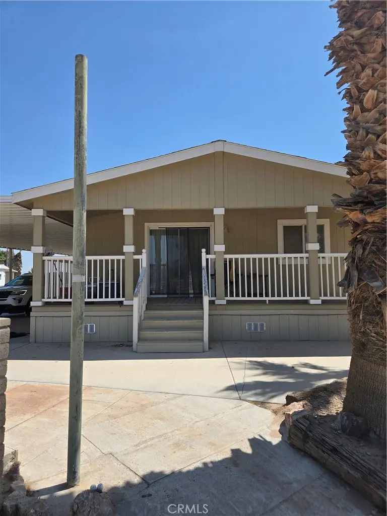 Manufactured In Park for sale at 3589 Wells, Blythe, CA featuring 3 beds and 2 baths