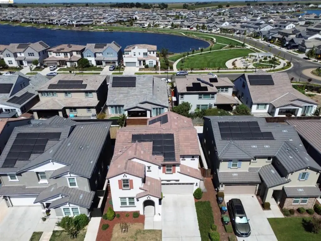 Single Family Residence for sale at 2751 Macabee Dr, Lathrop, CA featuring 4 beds and 3 baths