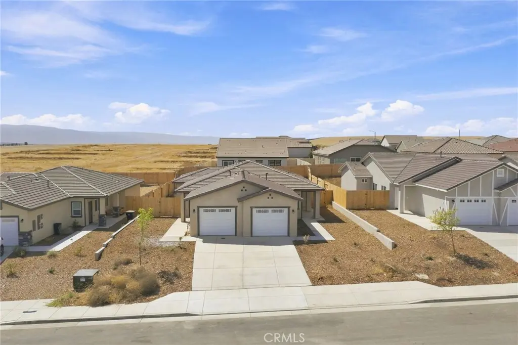 9121 Prometheus, Bakersfield, CA — listing photo 1