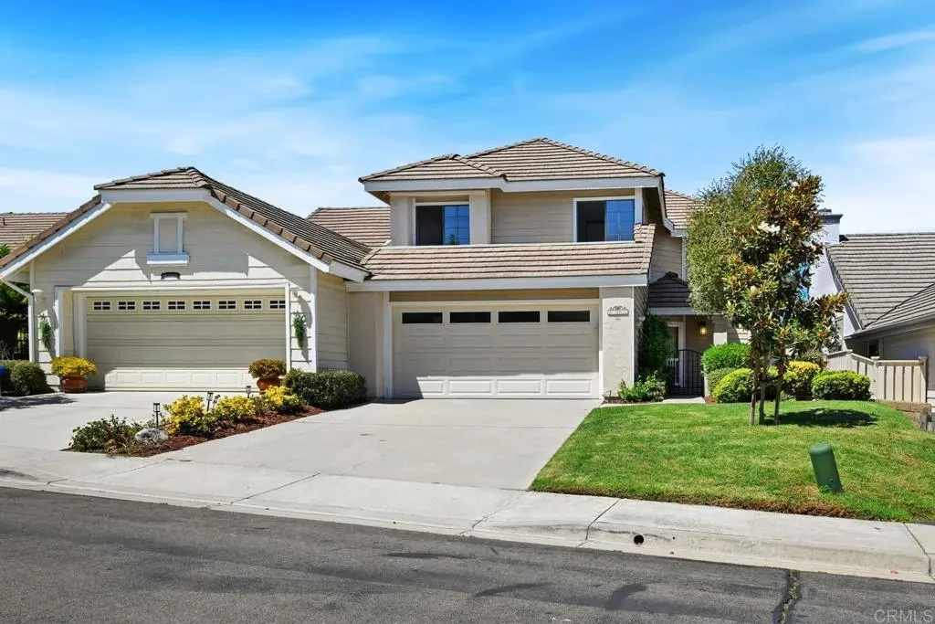 1762 Spyglass Circle, Vista, CA — listing photo 1