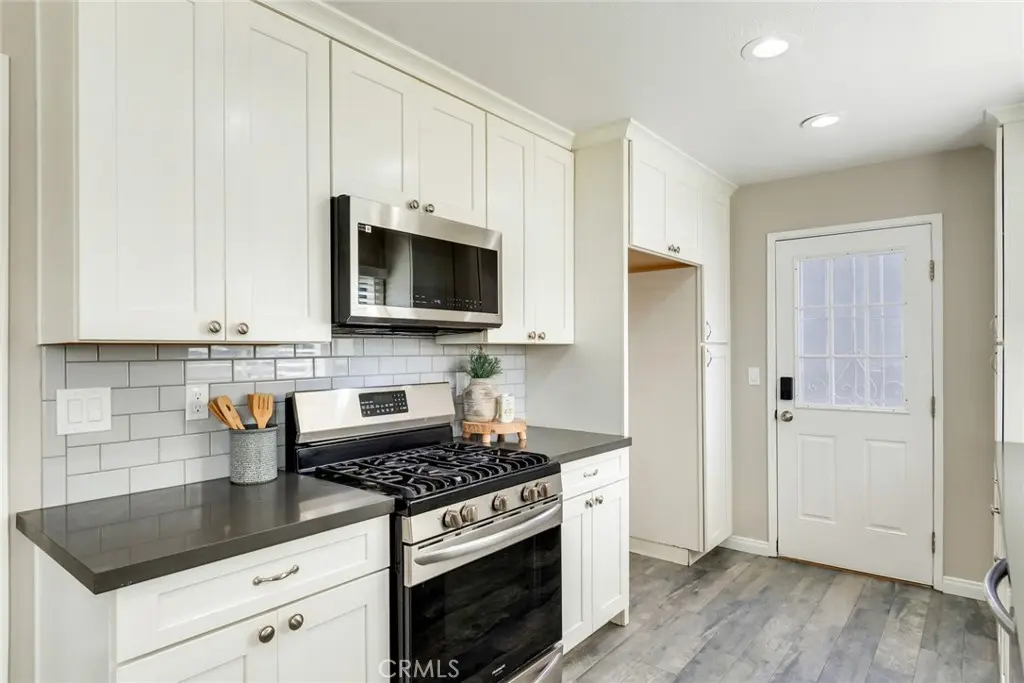 Townhouse for sale at 181 Yorktown Lane, Costa Mesa, CA featuring 4 beds and 2 baths