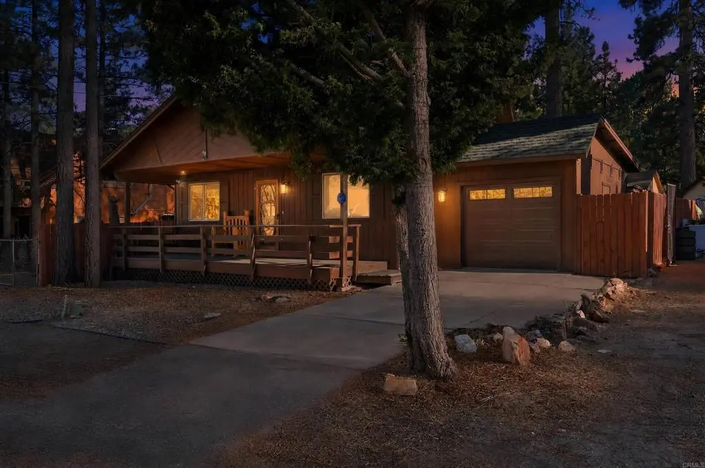 332 E Fairway Blvd, Big Bear City, CA — listing photo 1