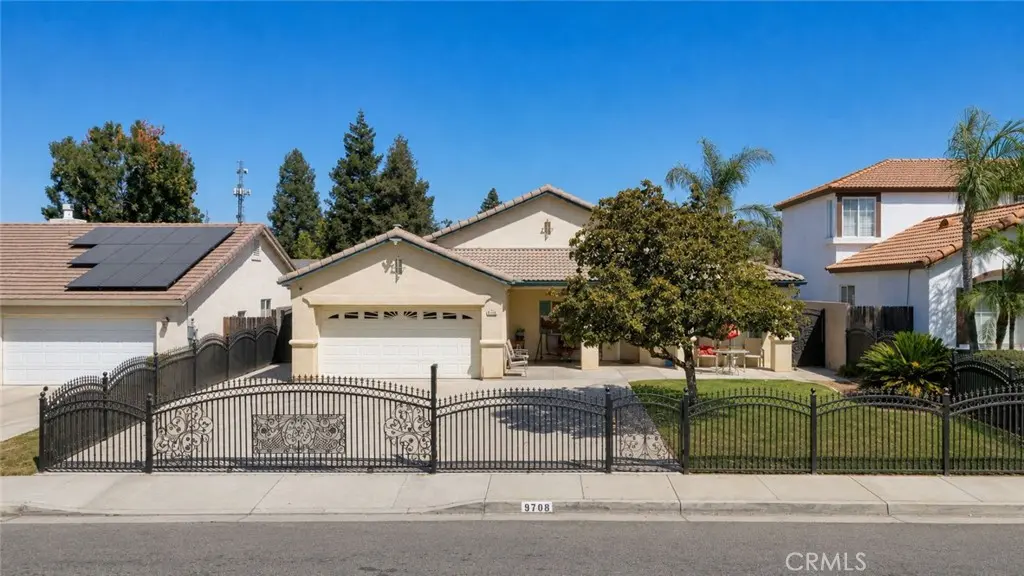 9708 Metherly Hill, Bakersfield, CA — listing photo 1