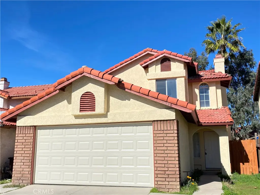 Single Family Residence for rent at 13246 Lakota, Moreno Valley, CA featuring 3 beds and 3 baths