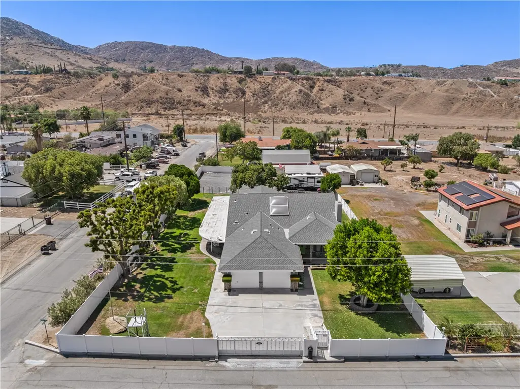 7081 Adams Avenue, Colton, CA — listing photo 1