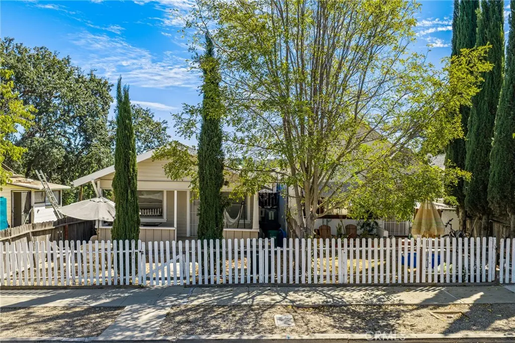 1434 1436 Pine Street, Paso Robles, CA — listing photo 1