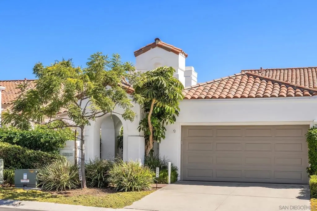 4985 Alicante Way, Oceanside, CA — listing photo 1