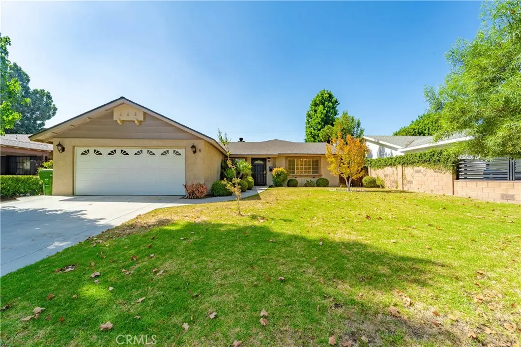 23812 Archwood, West Hills, CA — listing photo 1