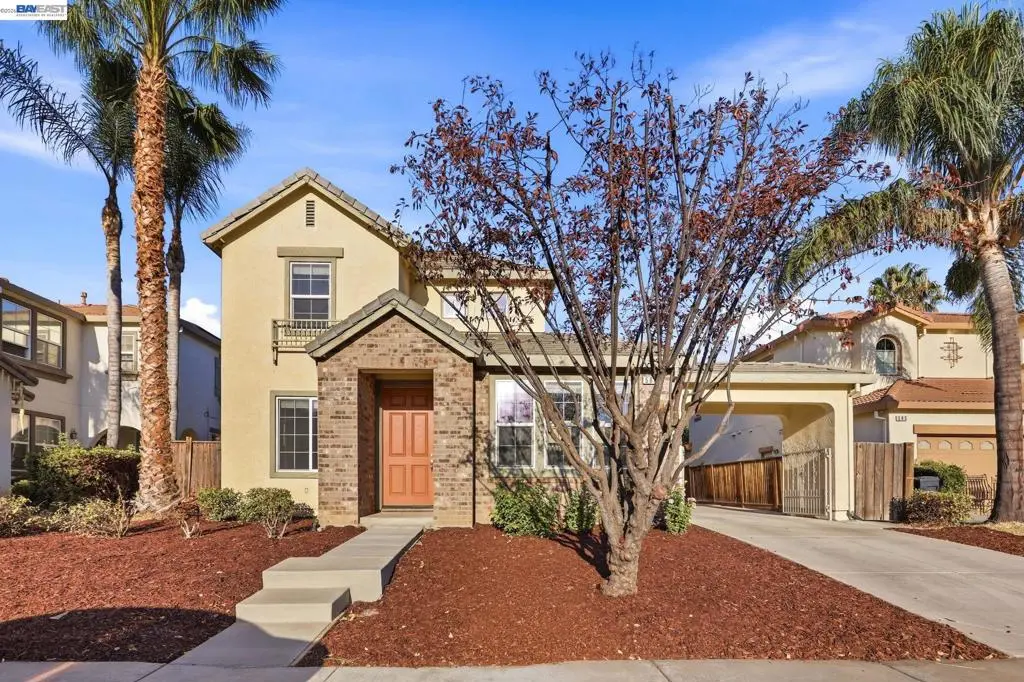 Single Family Residence for sale at 565 Presidio Pl, Tracy, CA featuring 4 beds and 3 baths