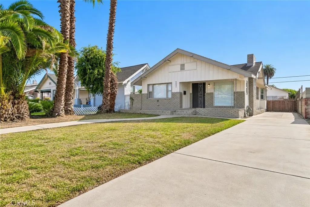 Single Family Residence for sale at 5032 S Wilton Place, Los Angeles, CA featuring 3 beds and 2 baths