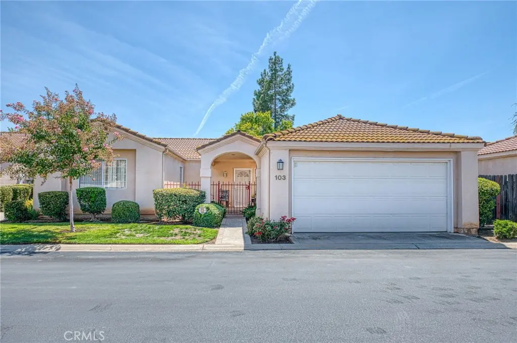 6706 N Chestnut, Fresno, CA — listing photo 1