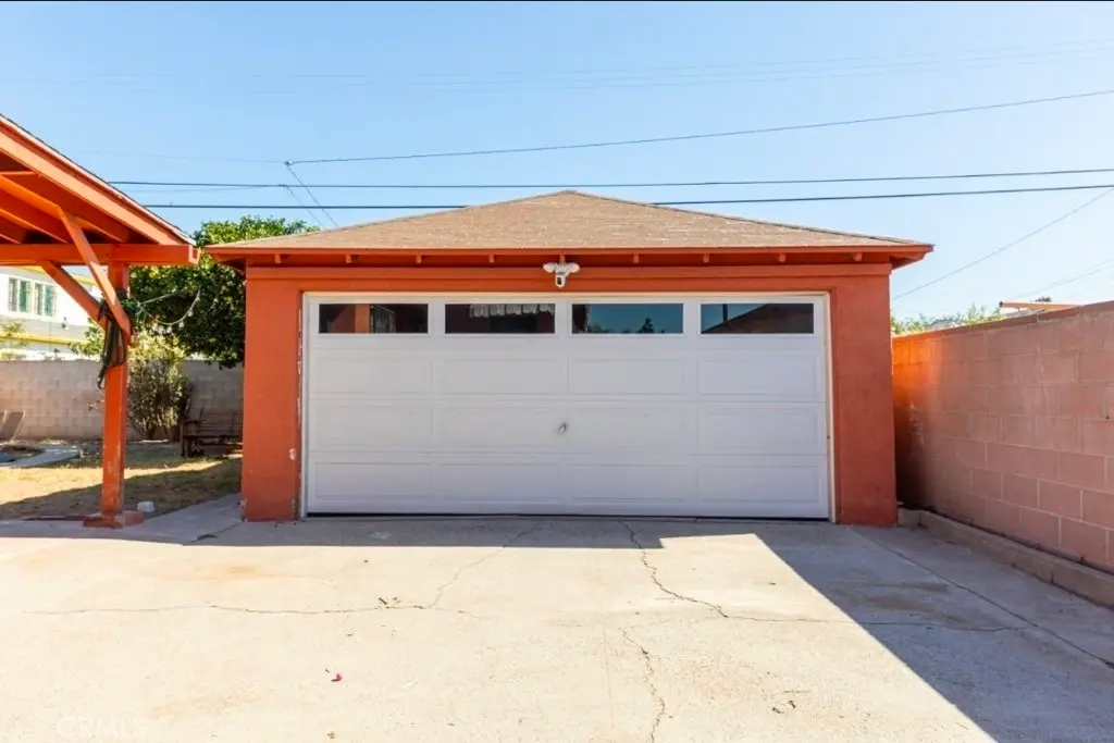 Single Family Residence for sale at 5421 Repetto, Los Angeles, CA featuring 4 beds and 2 baths