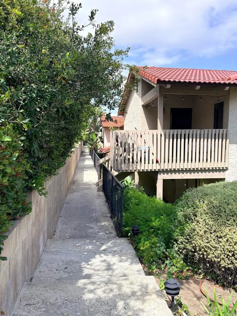 Condominium for sale at 2352 Altisma Way 9, Carlsbad, CA featuring 2 beds and 2 baths