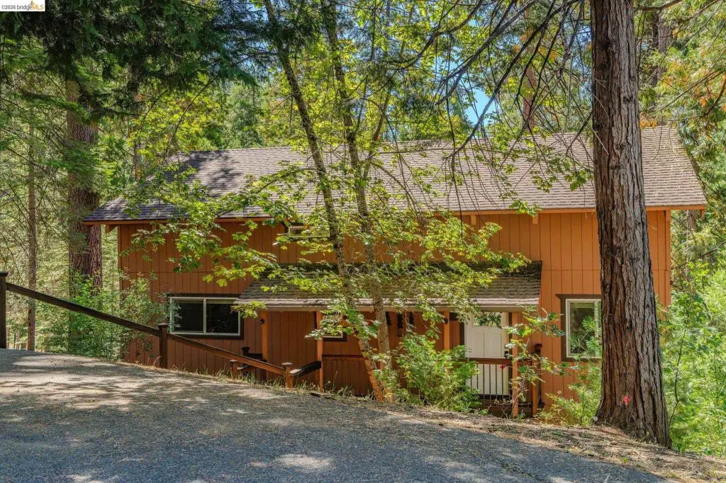 718 Mauna Kea Dr, Arnold, CA — listing photo 1