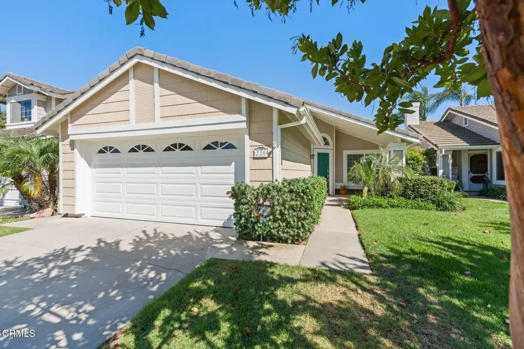Single Family Residence for sale at 220 Camino El Rincon, Camarillo, CA featuring 3 beds and 2 baths