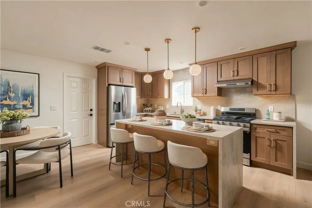 18001 Gulf, Huntington Beach, CA — listing photo 1