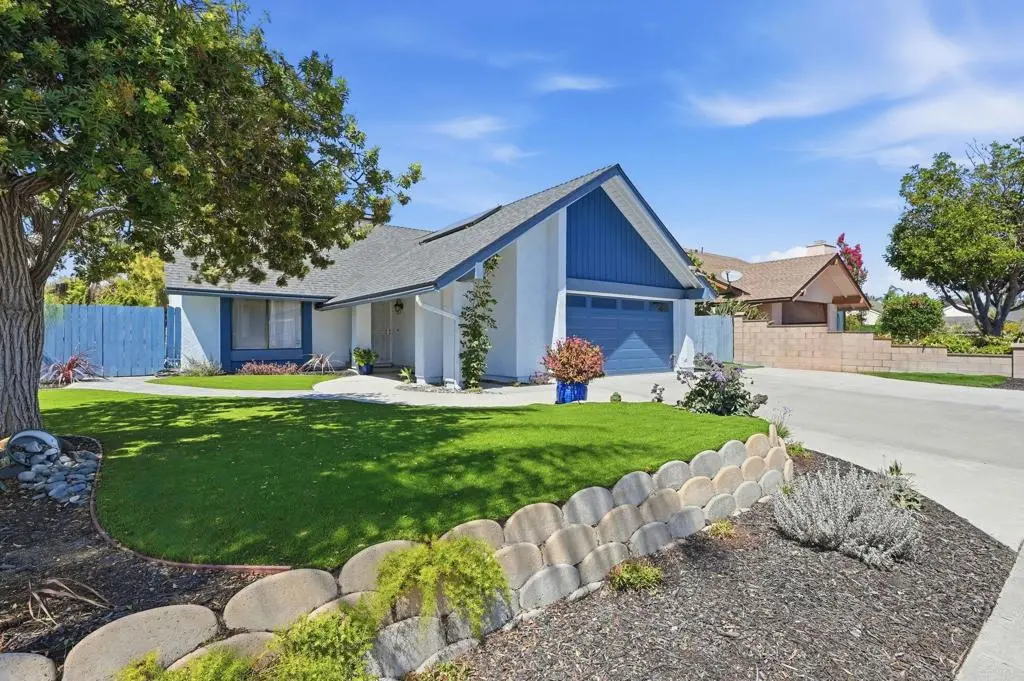 1340 Dorsey Way, Vista, CA — listing photo 1