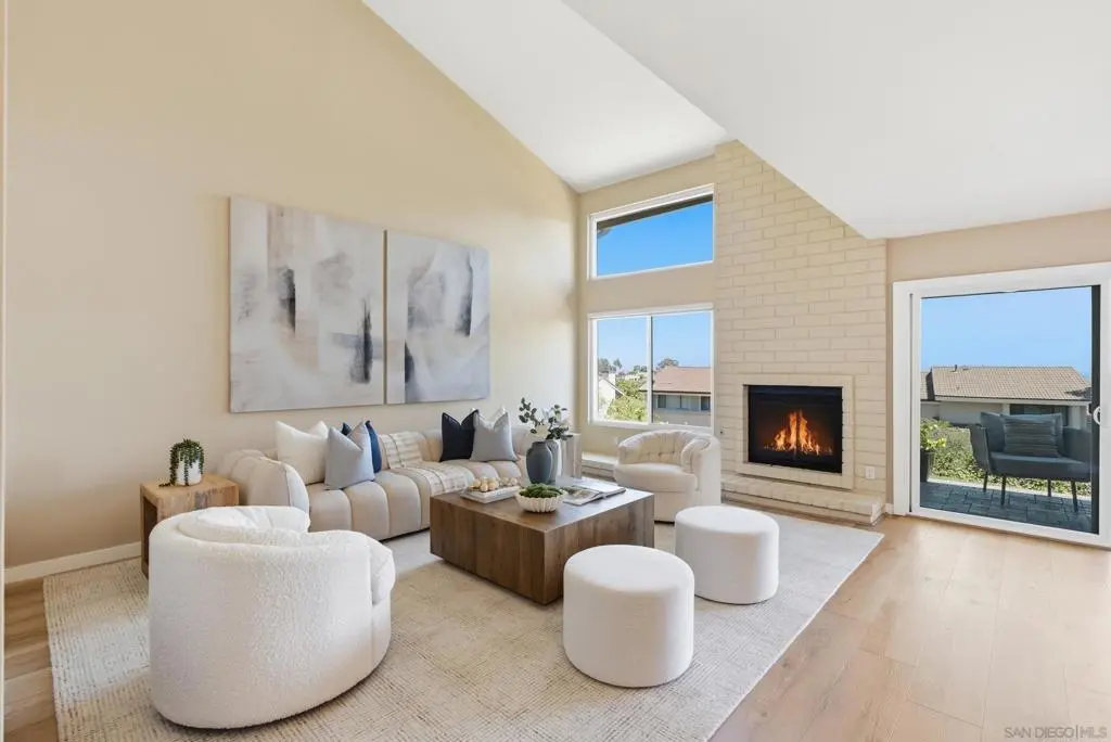 6547 Caminito Catalan, La Jolla, CA — listing photo 1