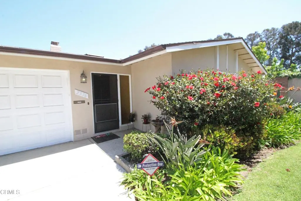 Condominium for rent at 2556 Neptune Place, Port Hueneme, CA featuring 3 beds and 3 baths