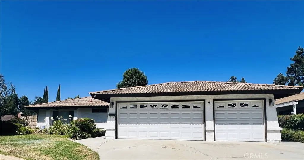 1319 Paseo Encinas, San Dimas, CA — listing photo 1