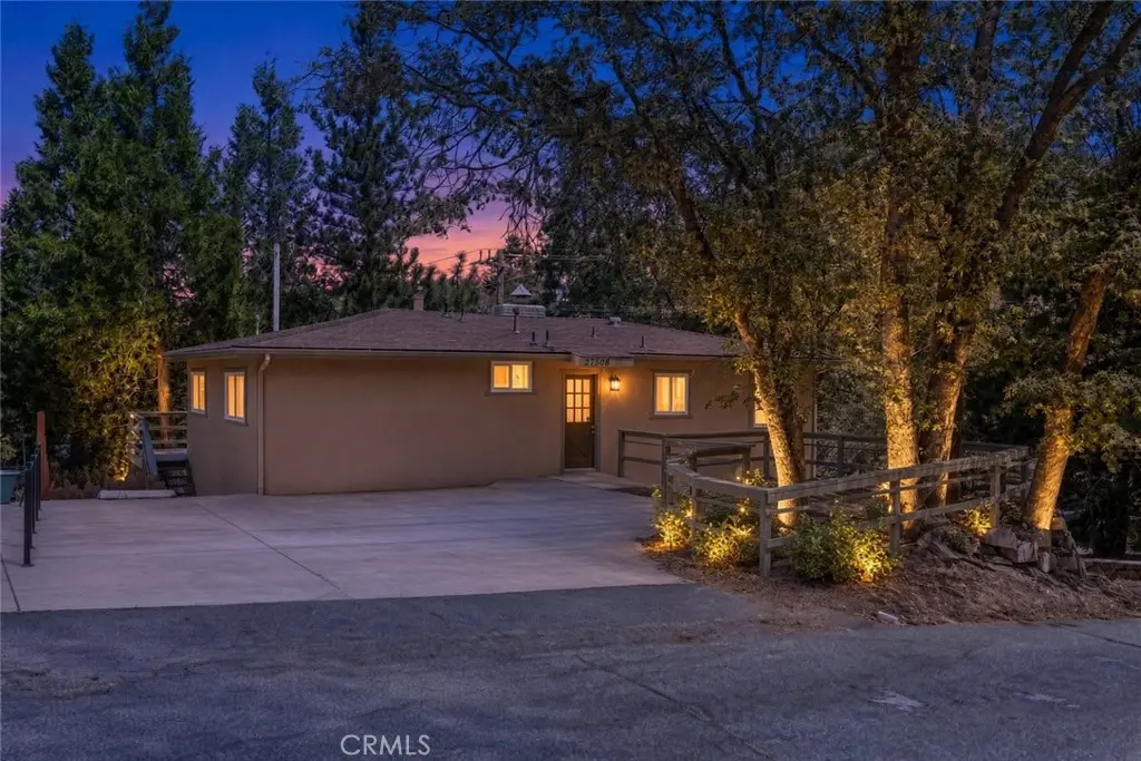 27508 School, Lake Arrowhead, CA — listing photo 1