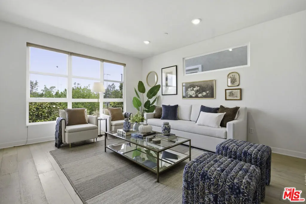 Single Family Residence for rent at 2700 E Chaucer Street 23, Los Angeles, CA featuring 4 beds and 4 baths