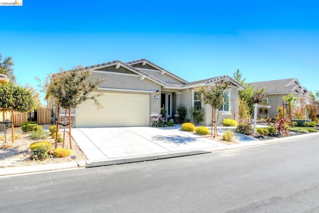 Single Family Residence for sale at 653 Waterwood Dr, Rio Vista, CA featuring 2 beds and 2 baths