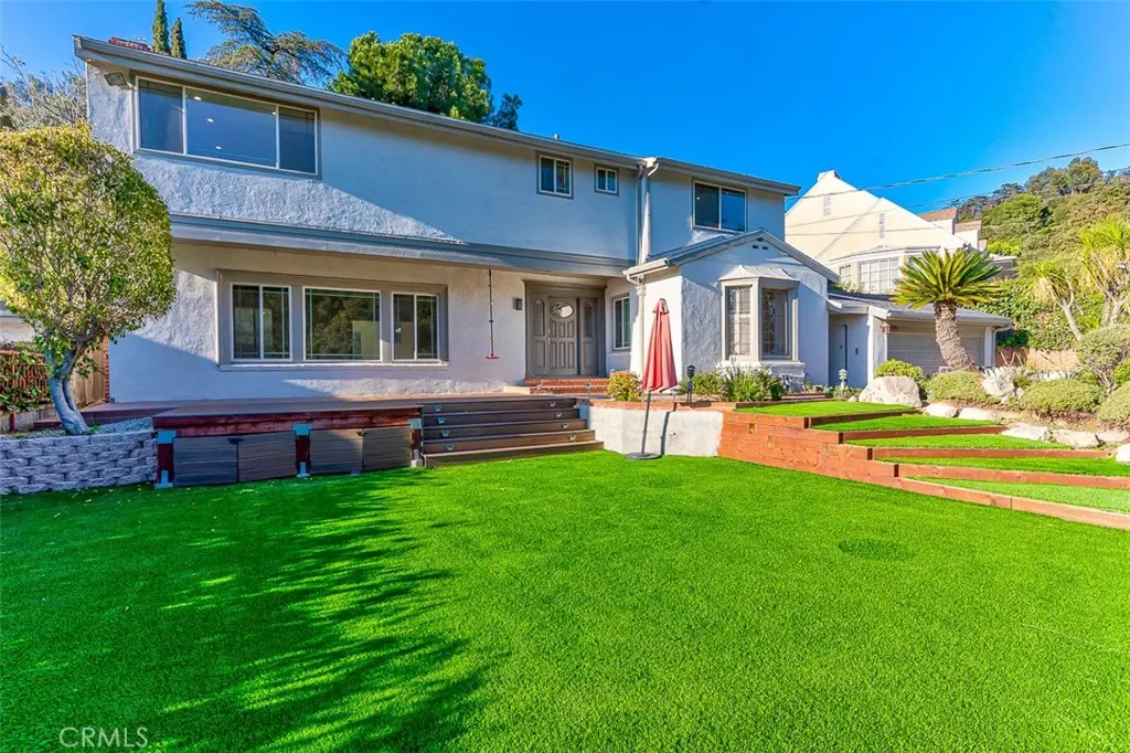 Single Family Residence for rent at 4225 Dundee Drive, Los Angeles, CA featuring 4 beds and 3 baths