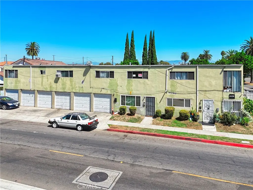 11251 State, Lynwood, CA — listing photo 1