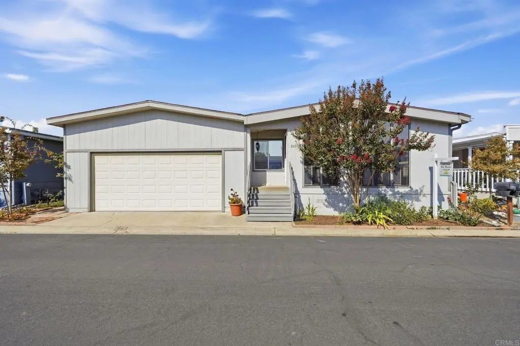 9255 N Magnolia 243, Santee, CA — listing photo 1