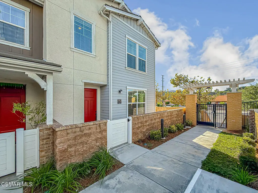 1953 Cottage Drive 6, Simi Valley, CA — listing photo 1