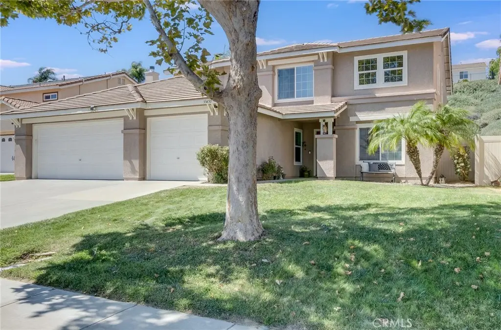 Single Family Residence for sale at 33450 Corte Figueroa, Temecula, CA featuring 5 beds and 3 baths