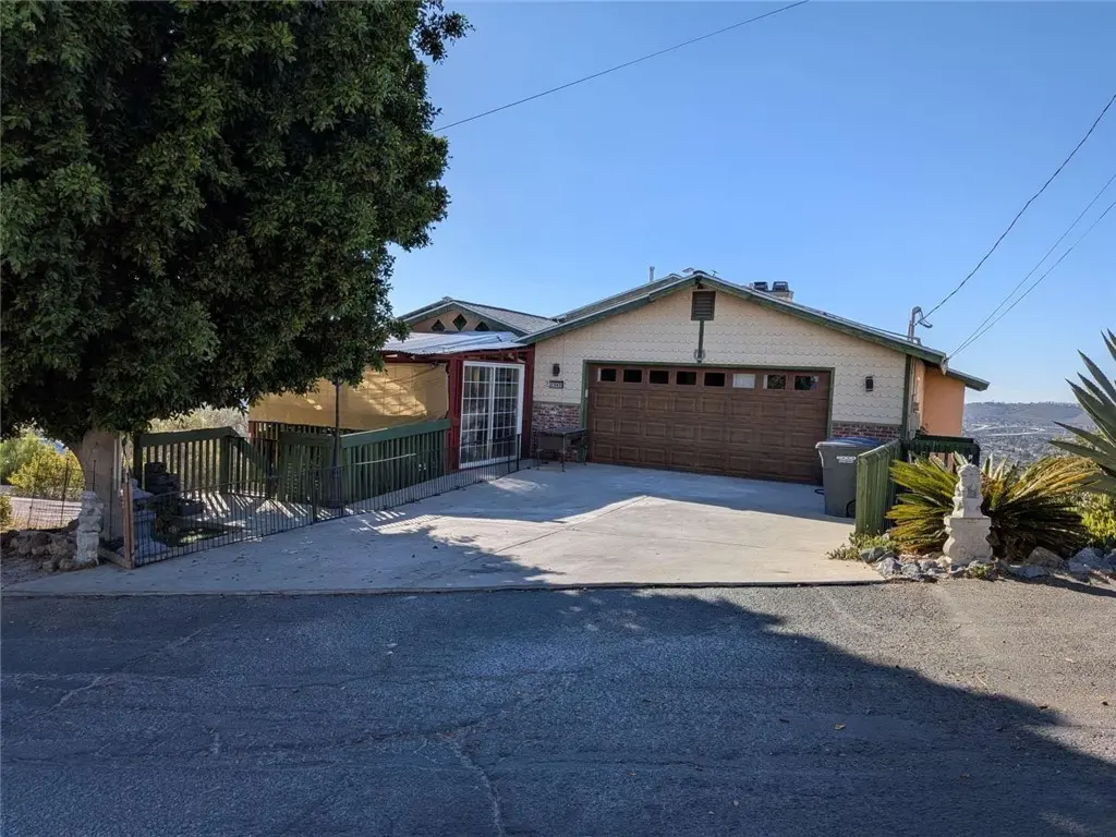 2362 Highview Lane, Spring Valley, CA — listing photo 1