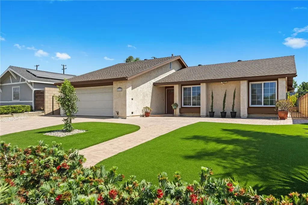 812 De Jur Street, Brea, CA — listing photo 1