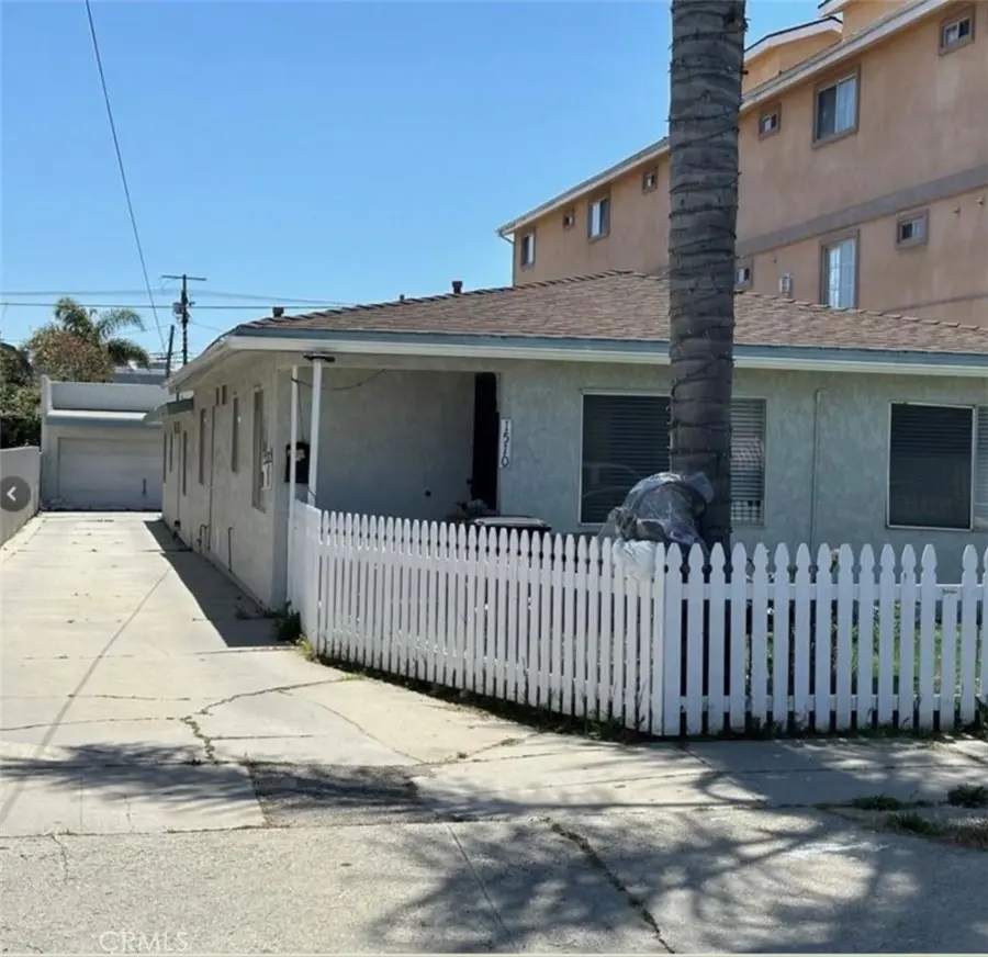 Duplex for sale at 1510 W 227th, Torrance, CA