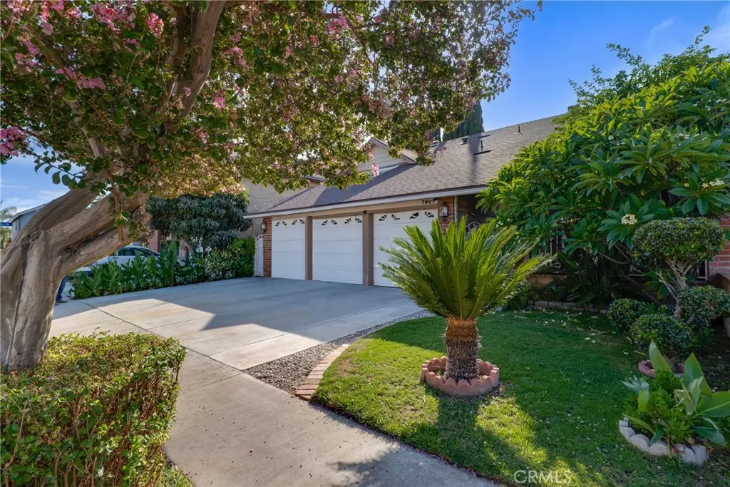 7907 Casaba, Winnetka, CA — listing photo 1