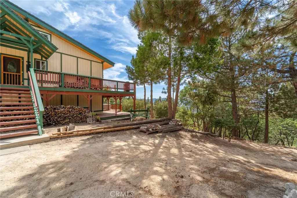 161 N Trails End, Green Valley Lake, CA — listing photo 1