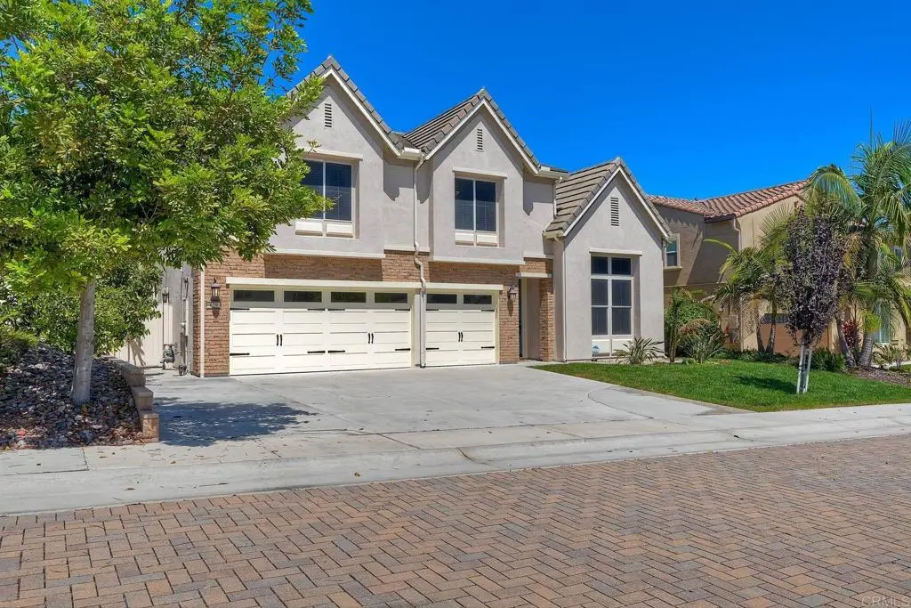 629 Amarra Lane, Vista, CA — listing photo 1