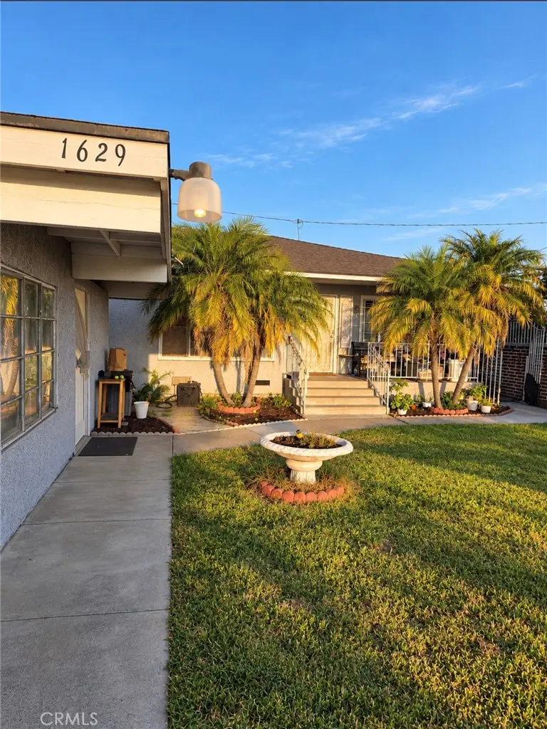 1629 S Townsend Street, Santa Ana, CA — listing photo 1