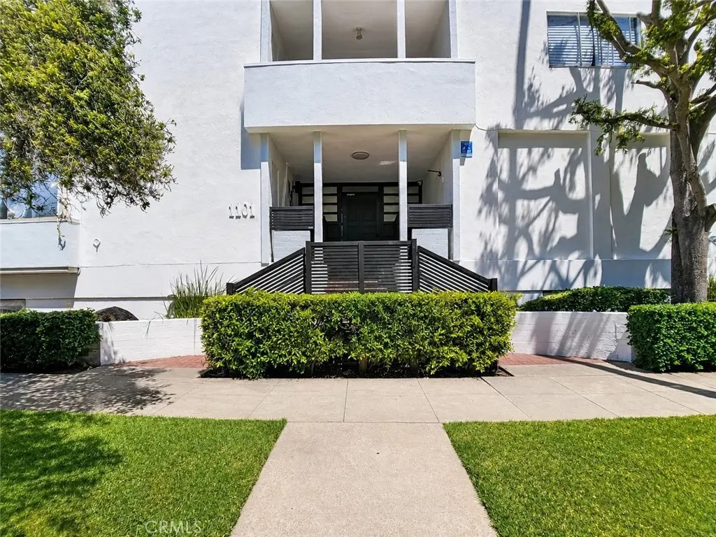 1101 Lincoln Boulevard 1A, Santa Monica, CA — listing photo 1