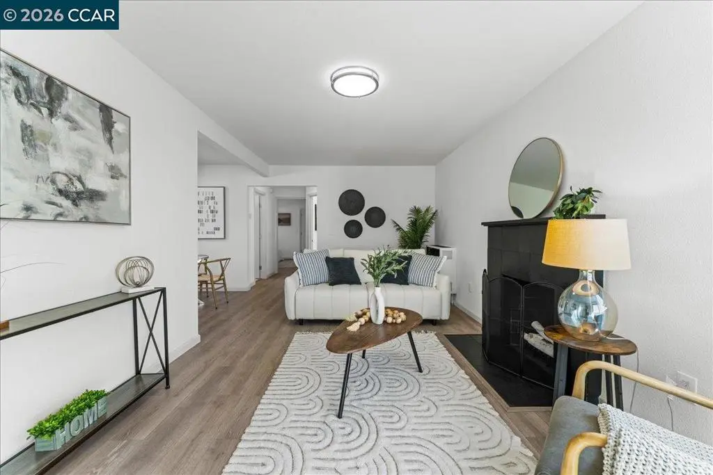 Single Family Residence for sale at 1436 Everett St, El Cerrito, CA featuring 2 beds and 1 bath