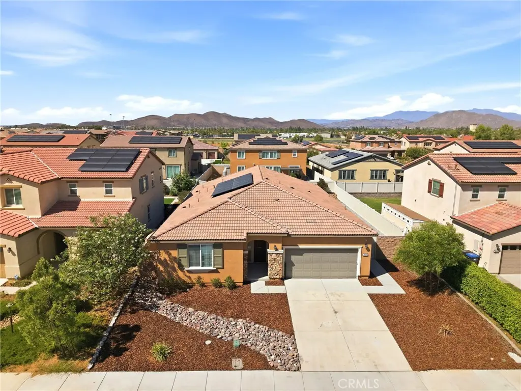 28426 Heather Green Way, Menifee, CA — listing photo 1