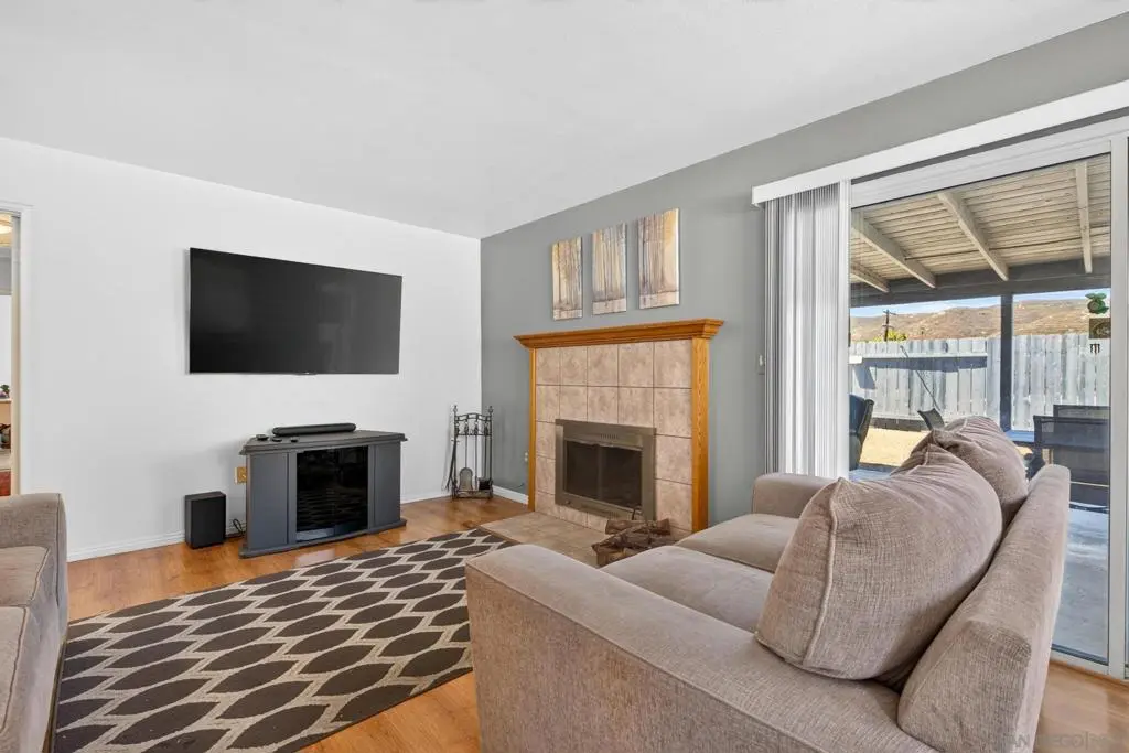 13810 Tobiasson Rd., Poway, CA — listing photo 1