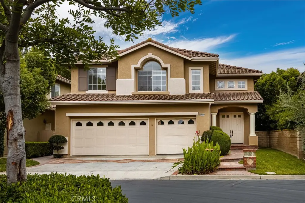 2550 Reynolds Drive, Tustin, CA — listing photo 1