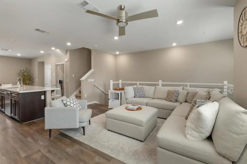 Condominium for sale at 133 Llano De Los Robles Avenue 3, San Jose, CA featuring 4 beds and 4 baths