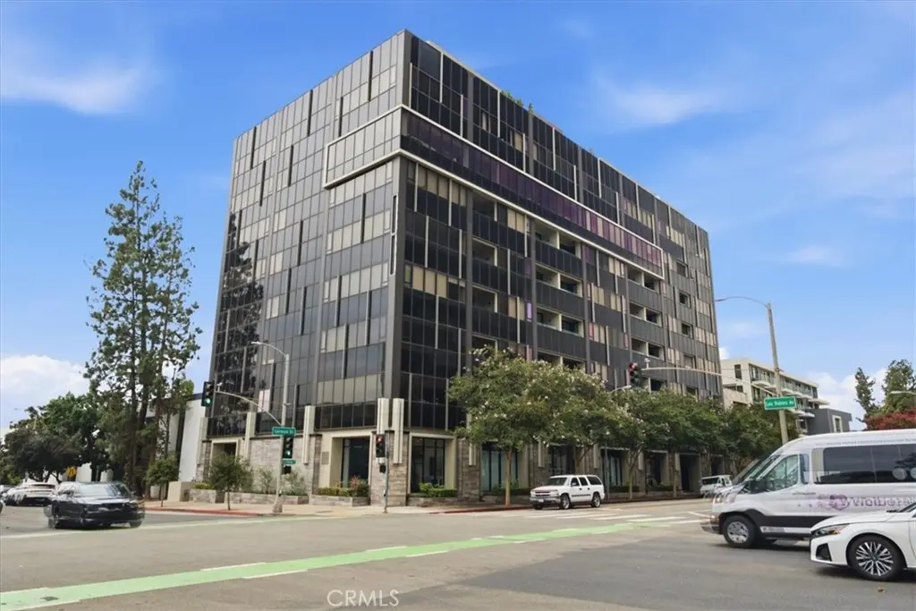 Condominium for sale at 388 Cordova Street 505, Pasadena, CA featuring 1 bed and 2 baths