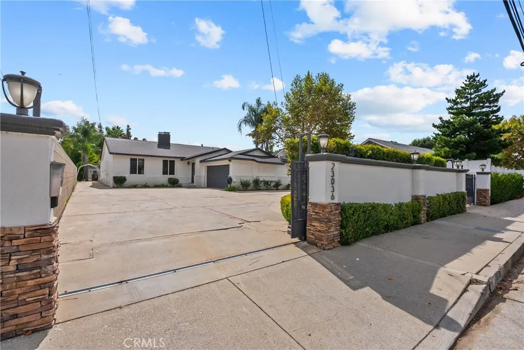23036 Burbank, Woodland Hills, CA — listing photo 1