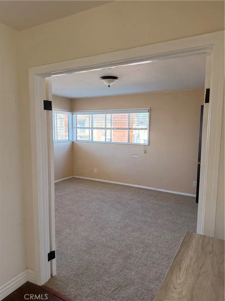 Residential Lease for rent at 210 29th Street B, Newport Beach, Orange County, CA featuring 1 bed and 1 bath