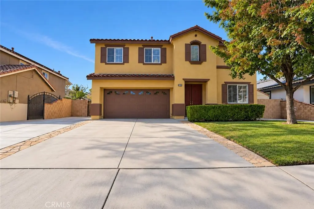 1822 Andrea, Palmdale, CA — listing photo 1